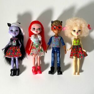 Mattel Enchantimals Set of 4 (ZZ8)